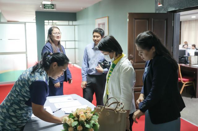 1. ลงพื้นที่ประชุมรับฟังผลการดำเนินงานโครงการพื้นที่ตัวอย่างมหาวิทยาลัยราชภัฏเพชรบุรี